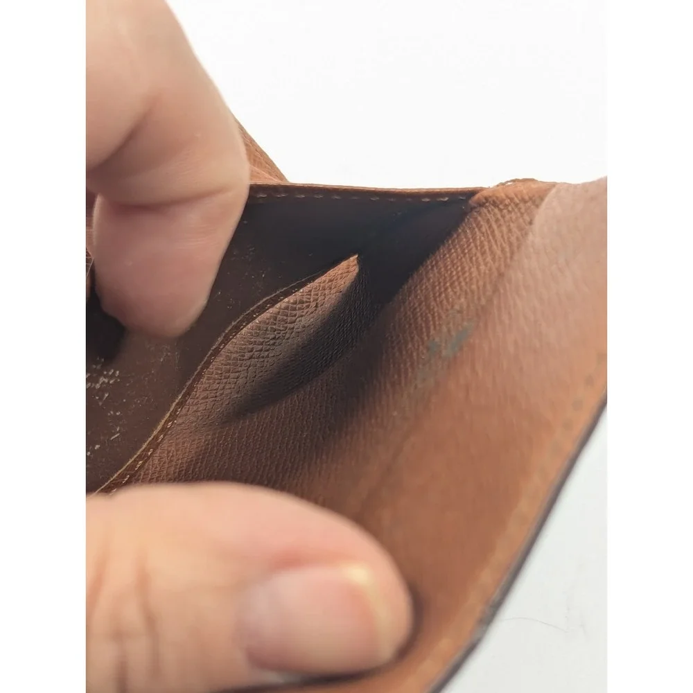 Louis Vuitton Monogram 4 Key Holder Multicles Case‎